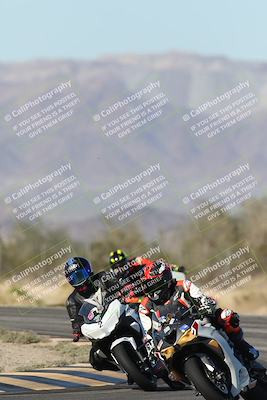 media/Dec-04-2025-Racers Edge (Thu) [[5ebc9f124d]]/3-B Group/1-Session 1 (Turn 7)/